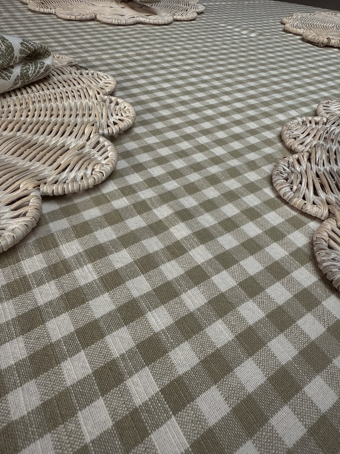 Gingham Table Cloth (Pale Olive)